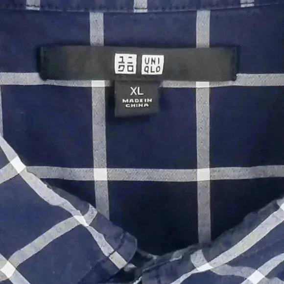 Uniqlo XL Men's Button Down Blue White Check Shirt - Picture 3 of 7